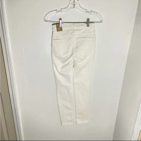 NWT Madewell High Rise Skinny Jeans. Size 23. White. - Picture 4 of 4